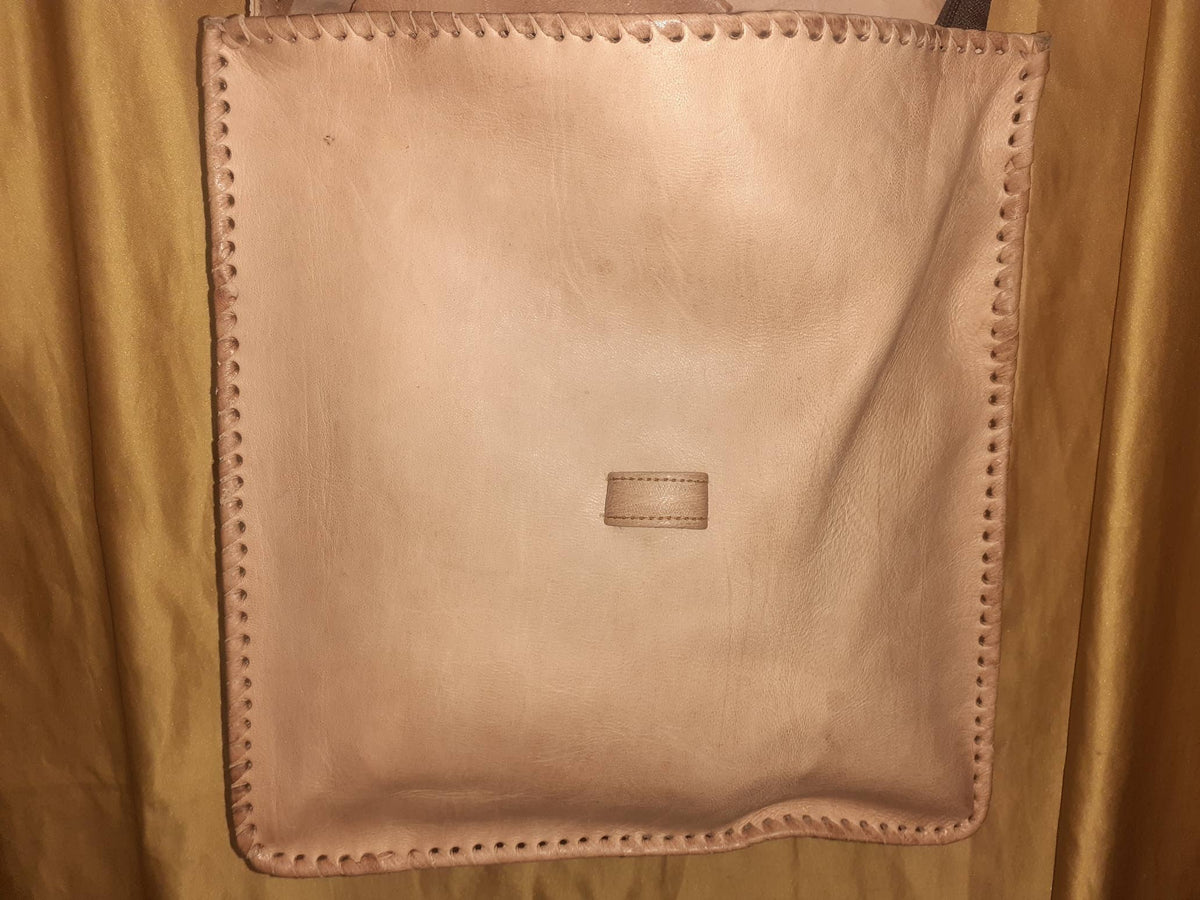 Bolso cuadrado grande de cuerno