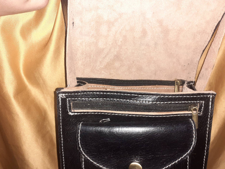 Bolso ovalado Fez labrado cuerda