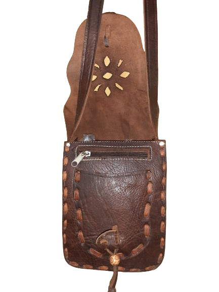 Bolso alargado combinado de cuerda con bola