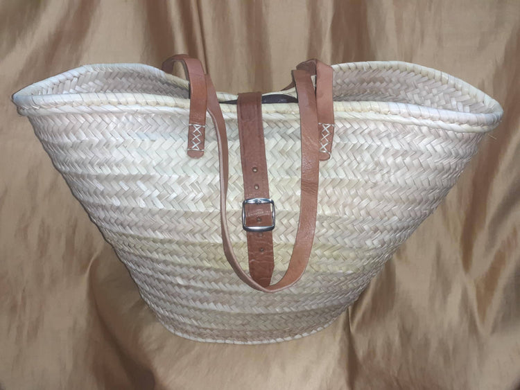 Bolso capazo de hebilla plateada
